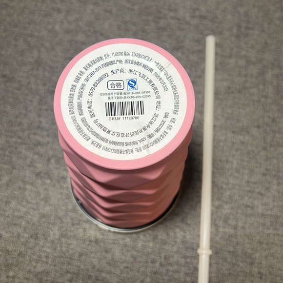 Starbucks Light Pink ss Pineapple tumbler - Picture 3 of 4